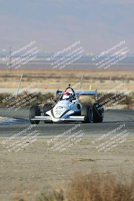 media/Nov-17-2024-CalClub SCCA (Sun) [[5252d9c58e]]/Group 2/Qual (Star Mazda Entrance)/